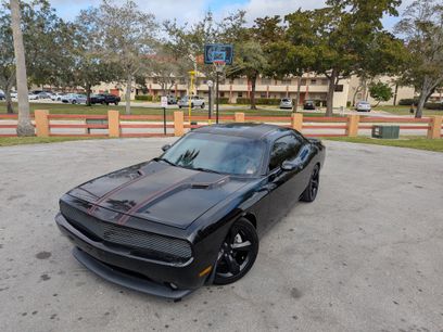 Used 2014 Dodge Challenger R/T Plus