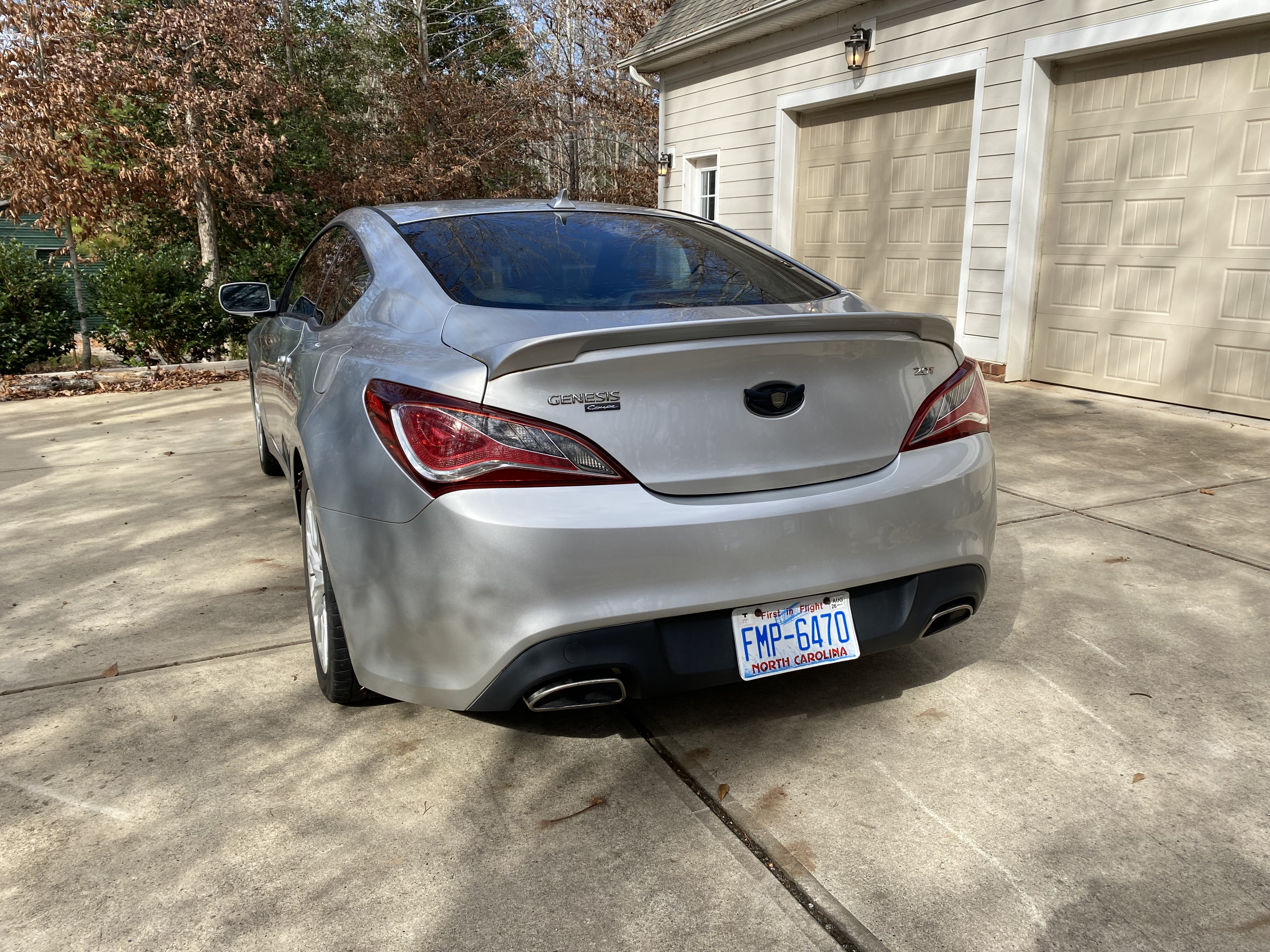 Used 2013 Hyundai Genesis 2.0T RWD image 5
