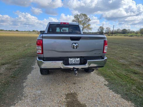 Used 2022 RAM 2500 Tradesman image 2