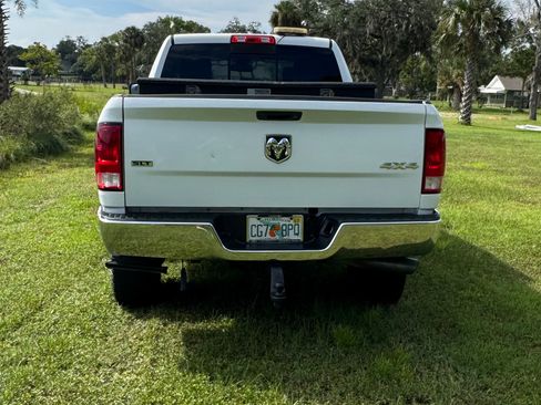 Used 2017 RAM 2500 SLT AWD/4WD image 2