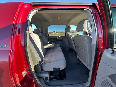 Used 2007 Dodge Ram 3500 Truck SLT w/ Light Group image 6