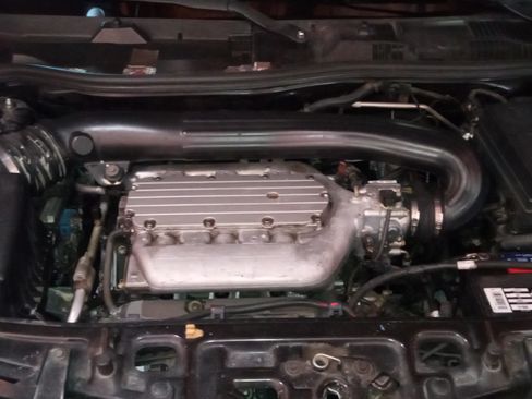 Used 2004 Saturn Vue 2WD V6 w/ Leather Appointments Pkg image 16