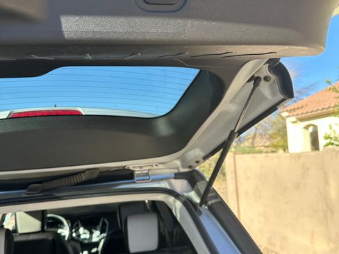 Used 2012 GMC Terrain SLT w/ Chrome and Technology Package image 14