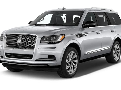 Used 2024 Lincoln Navigator L Reserve image 1