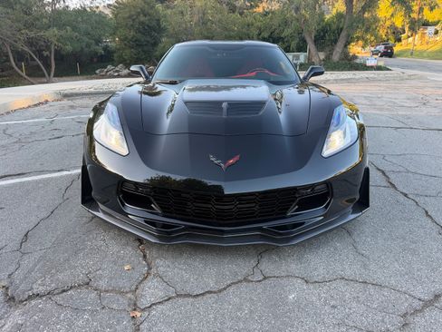 Used 2017 Chevrolet Corvette Z06 RWD image 6