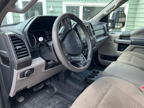 Used 2019 Ford F250 XLT w/ FX4 Off-Road Package AWD/4WD image 15
