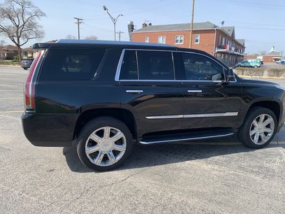 Used 2017 Cadillac Escalade Luxury