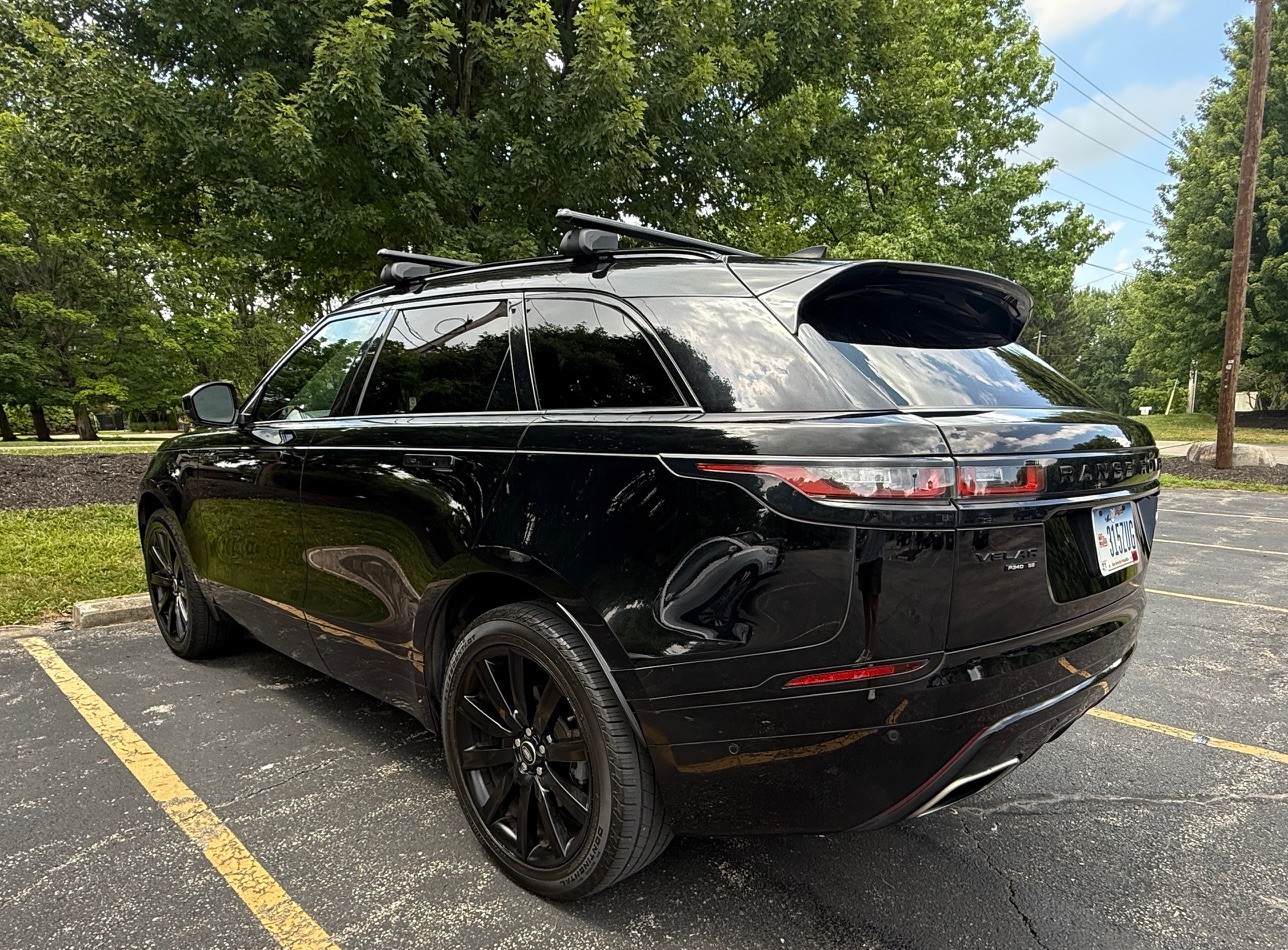 Used 2019 Land Rover Range Rover Velar R-Dynamic SE AWD/4WD image 11
