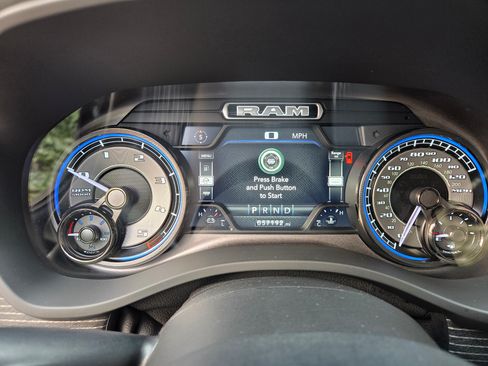 Used 2021 RAM 1500 Limited w/ Night Edition image 18