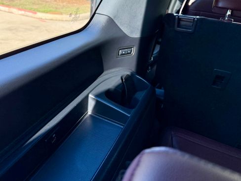 Used 2022 Ford Expedition Max Limited image 20