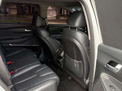 Used 2019 Hyundai Santa Fe Limited image 9