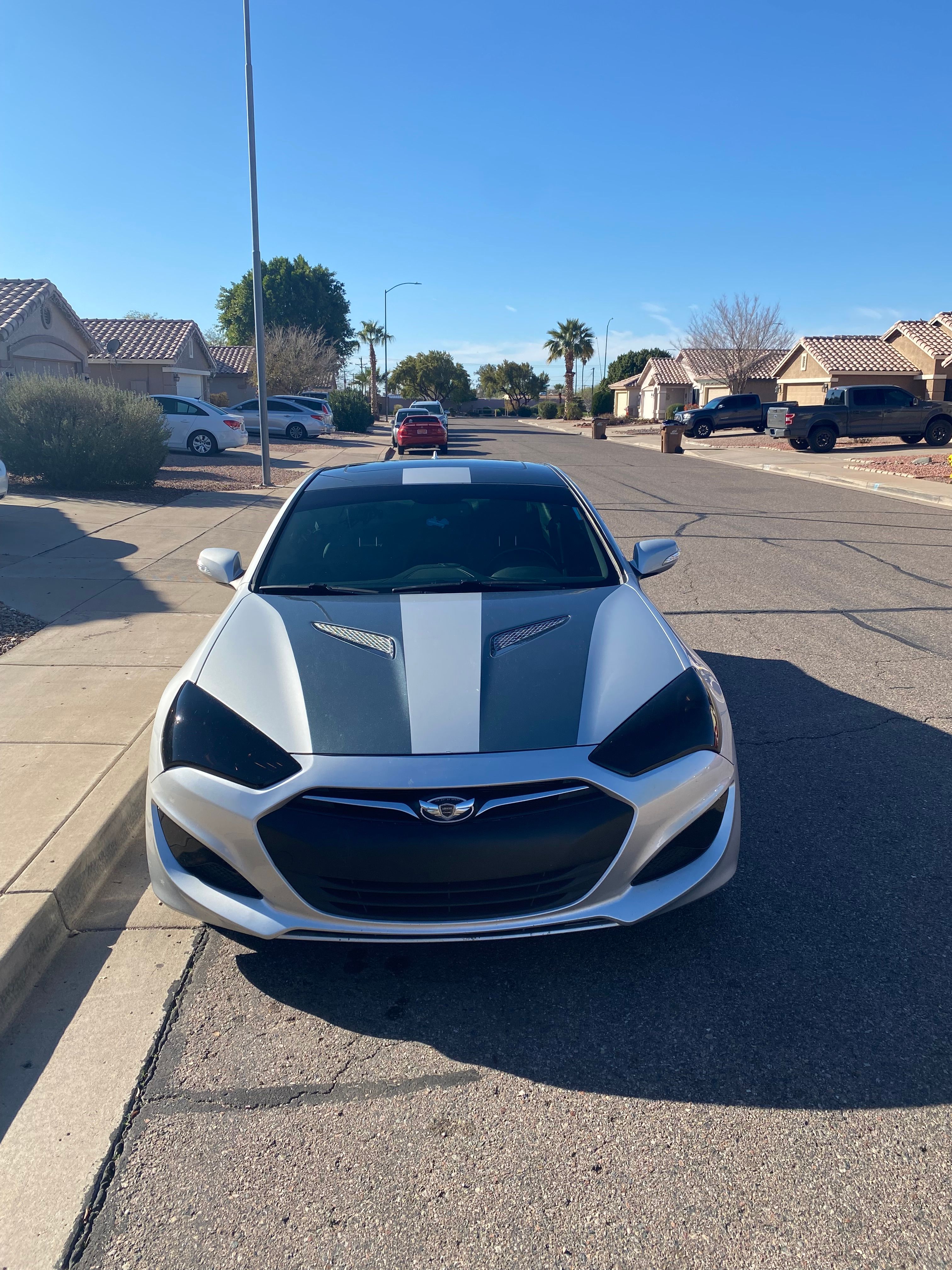 Used 2014 Hyundai Genesis 3.8 RWD image 8