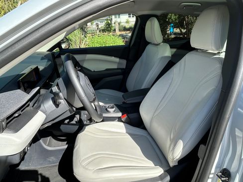 Used 2023 Ford Mustang Mach-E Premium image 11