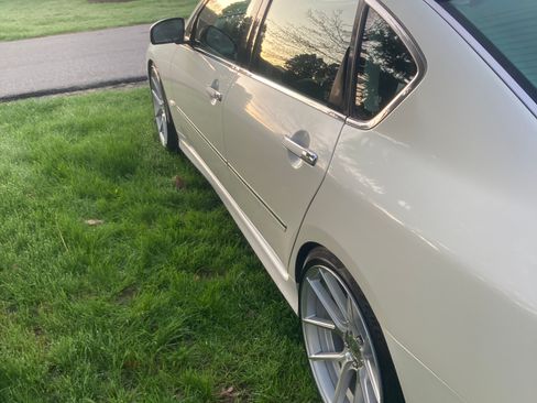 Used 2009 INFINITI M35 w/ Technology Pkg image 11