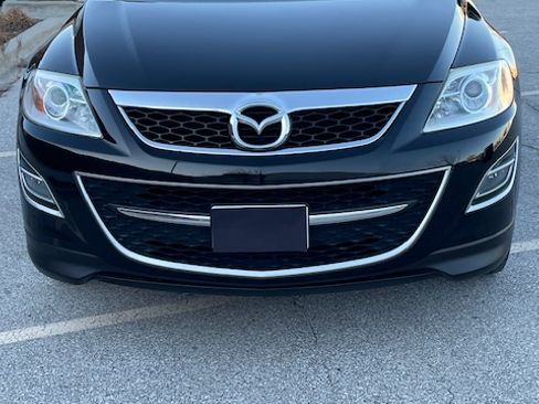 Used 2010 MAZDA CX-9 Grand Touring w/ Moonroof & Bose Audio Pkg image 4