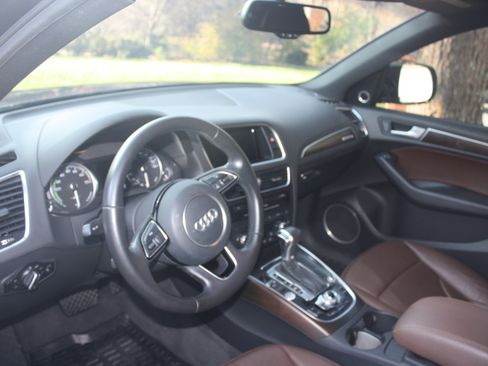 Used 2015 Audi Q5 2.0T Prestige image 9