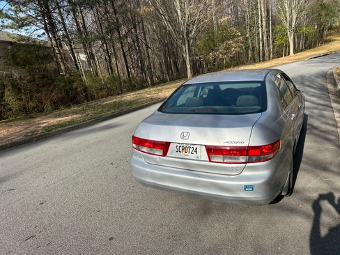 Used 2004 Honda Accord LX image 5
