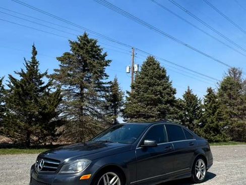 Used 2014 Mercedes-Benz C 300 4MATIC Sedan image 21