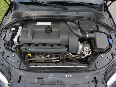 Used 2013 Volvo XC70 T6 AWD/4WD image 29