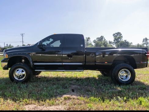 Used 2004 Dodge Ram 3500 Truck SLT w/ Trailer Tow Group image 2