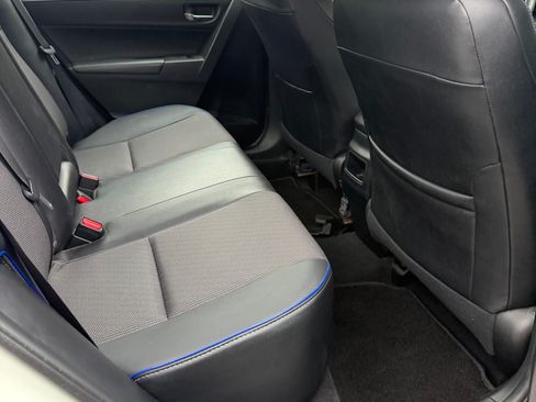 Used 2018 Toyota Corolla SE w/ Body Protection Package FWD image 11