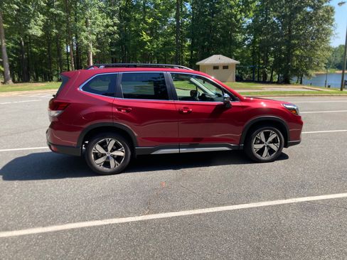 Used 2021 Subaru Forester Touring AWD/4WD image 8