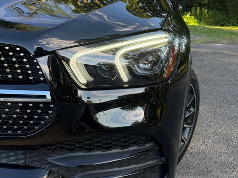 Used 2022 Mercedes-Benz GLE 350 4MATIC image 8