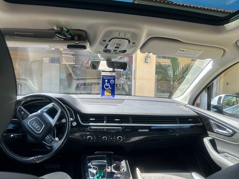 Used 2019 Audi Q7 3.0T Premium Plus image 1