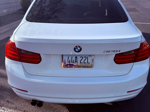 Used 2013 BMW 328i Sedan RWD image 5
