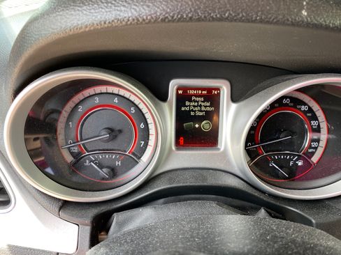 Used 2018 Dodge Journey SE w/ Popular Equipment Group image 3