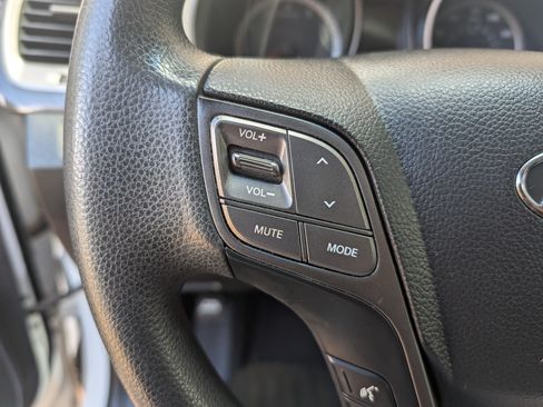 Used 2013 Hyundai Santa Fe Sport image 24