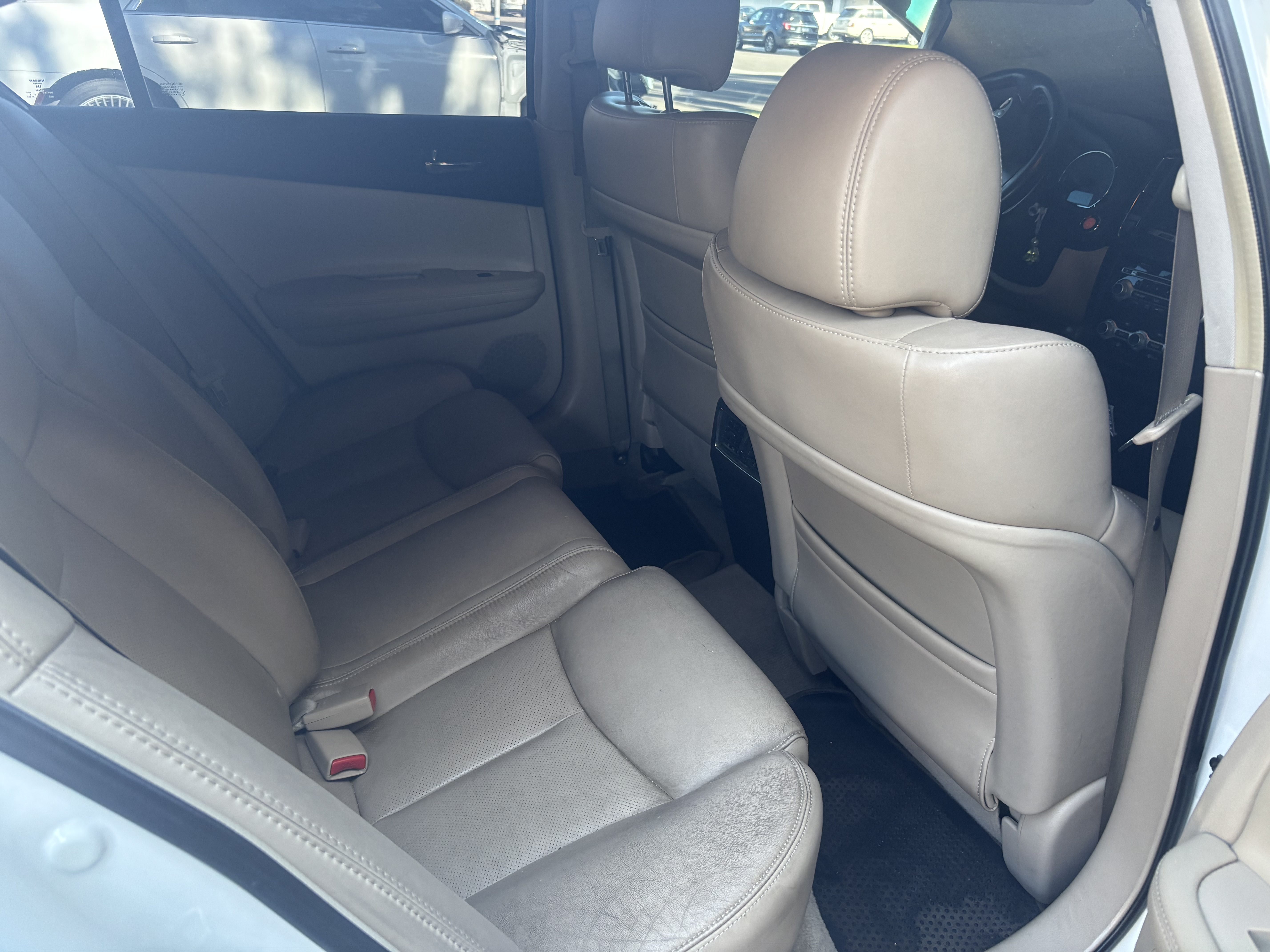 Used 2014 Nissan Maxima 3.5 SV w/ Premium Package FWD image 4