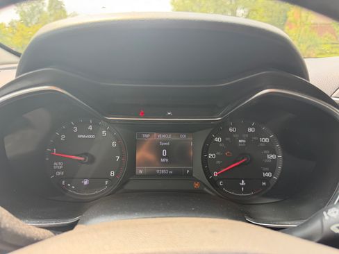 Used 2021 Chevrolet TrailBlazer LT w/ Convenience Package FWD image 8