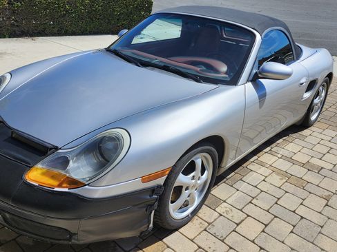 Used 1997 Porsche Boxster image 2