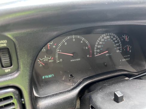 Used 2001 Dodge Ram 1500 Truck 2WD Quad Cab image 11