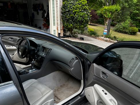 Used 2015 INFINITI Q40 w/ Navigation Package image 10