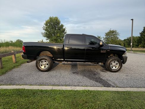 Used 2014 RAM 2500 Power Wagon w/ Luxury Group AWD/4WD image 12