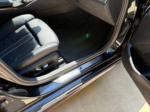 Used 2018 BMW 530e image 16