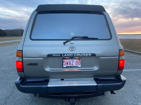 Used 1997 Toyota Land Cruiser image 4
