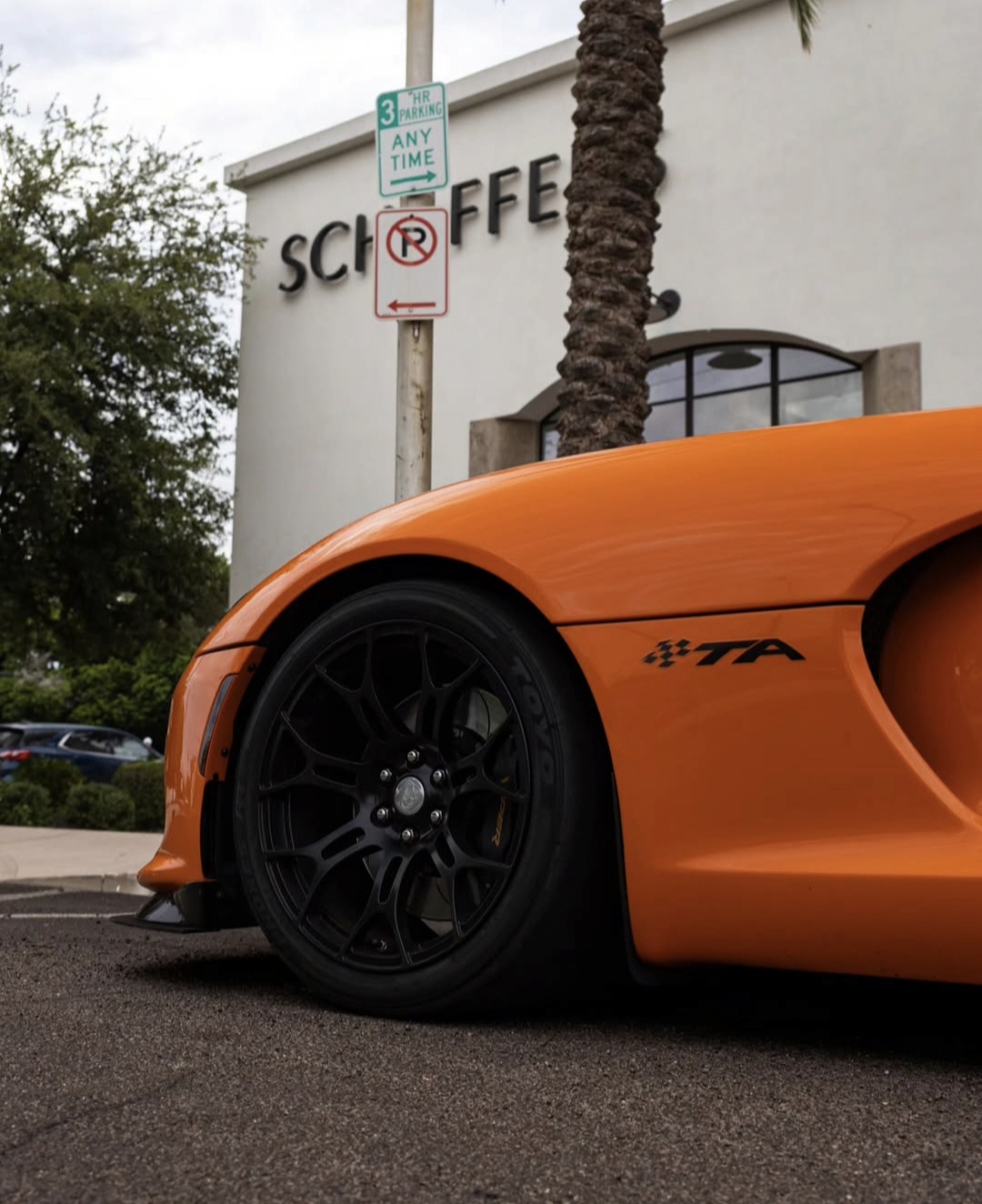 Used 2014 SRT Viper SRT-10 RWD image 15