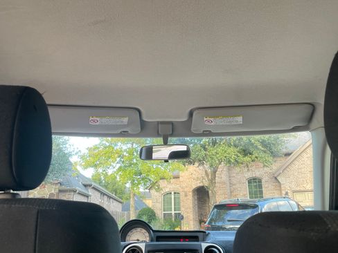 Used 2006 Scion xB image 2