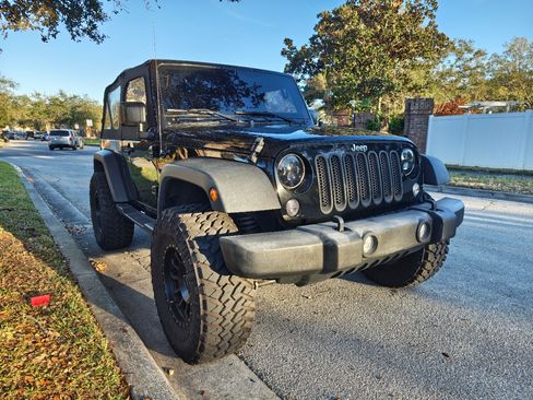 Used 2017 Jeep Wrangler Sport w/ Quick Order Package 24S image 2