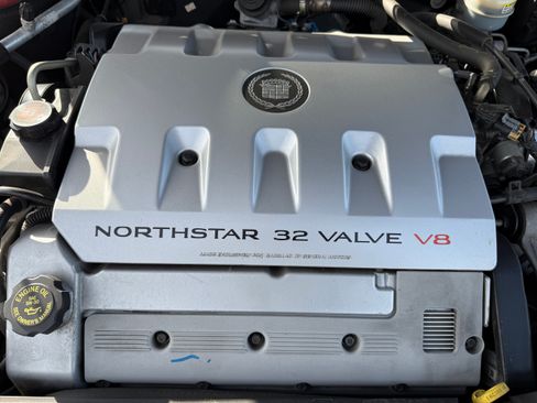 Used 2002 Cadillac Eldorado ESC w/ Preffered Equipment Group image 9