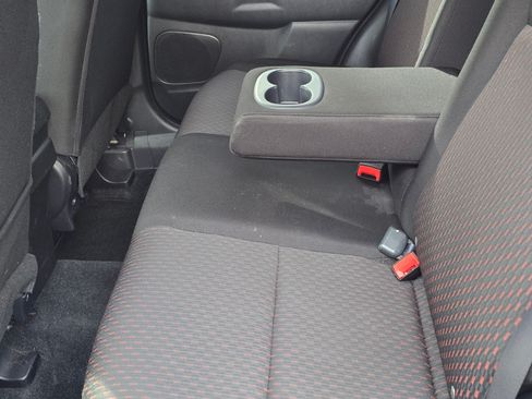 Used 2019 Mitsubishi Outlander Sport ES image 16