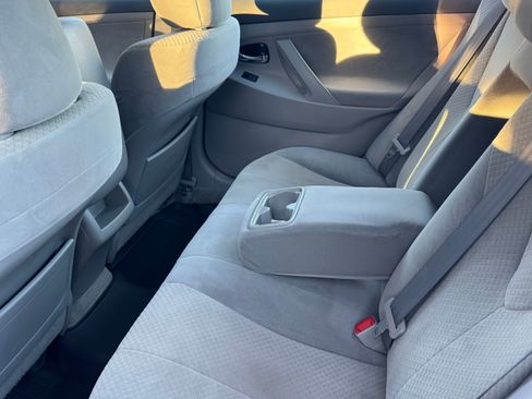 Used 2008 Toyota Camry LE image 11