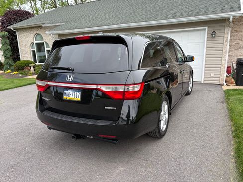 Used 2011 Honda Odyssey Touring image 6