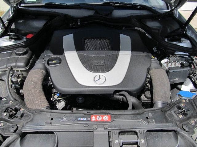 Used 2007 Mercedes-Benz CLK 350 Coupe image 5