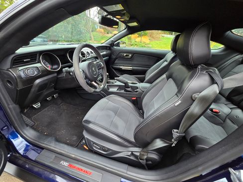 Used 2020 Ford Mustang Shelby GT350 w/ Technology Package image 15