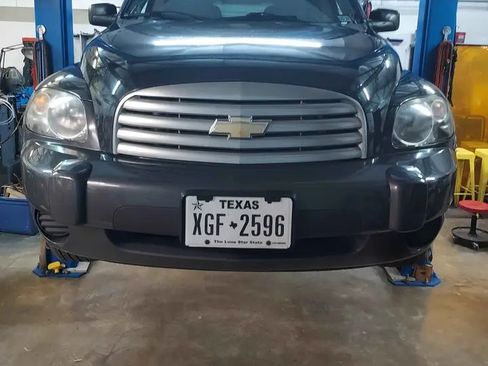 Used 2009 Chevrolet HHR LS image 1