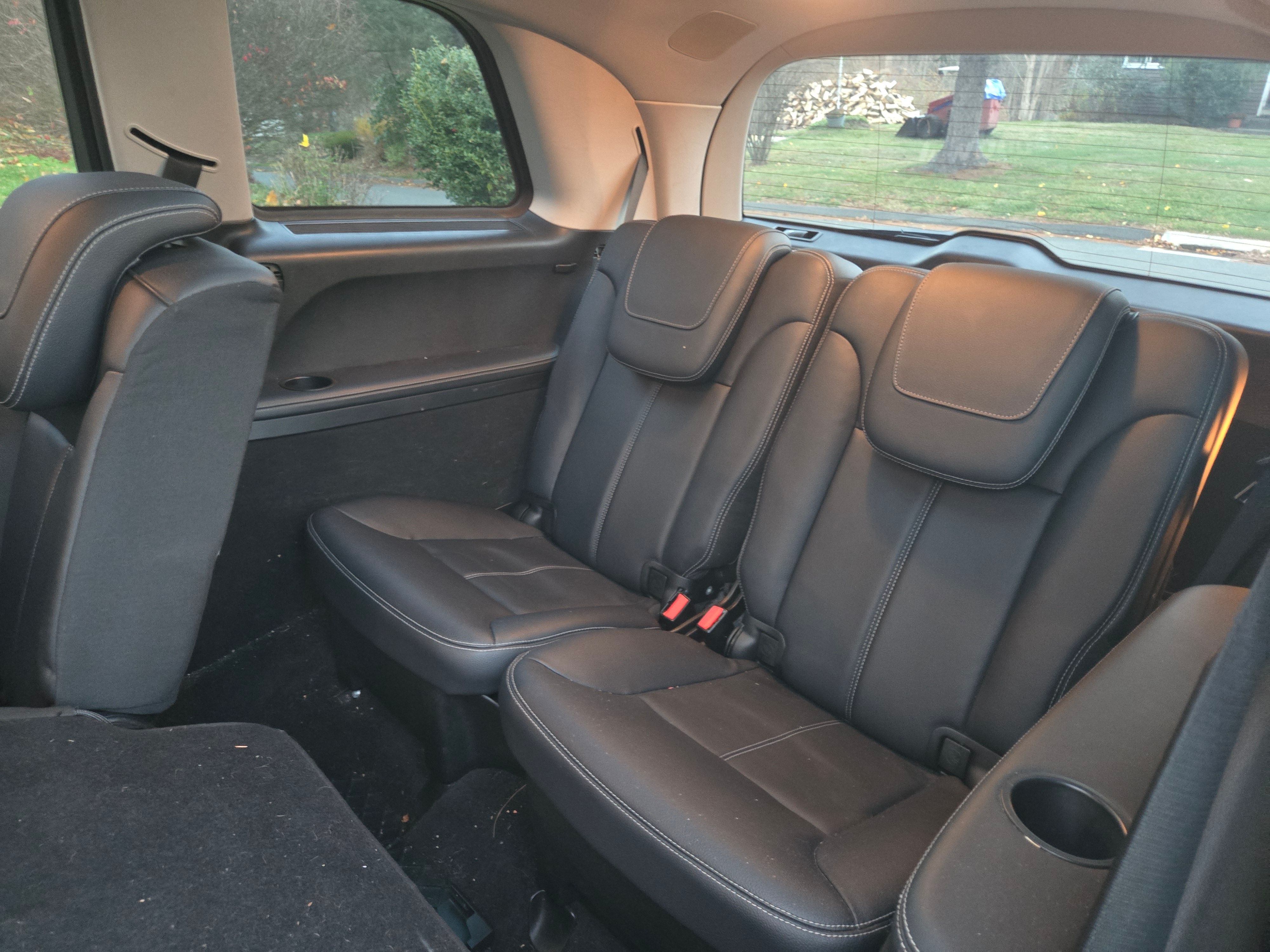 Used 2012 Mercedes-Benz GL 450 4MATIC image 12